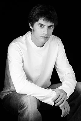 Read more about the article GONÇALO WADDINGTON