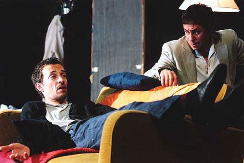 Read more about the article HISTÓRIA DE AMOR (ÚLTIMOS CAPÍTULOS) de Jean-luc Lagarce