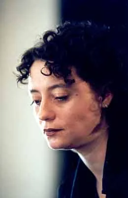 Read more about the article JOANA BÁRCIA