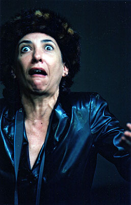 Read more about the article MECENAS, MECENAS 4 peças inéditas + um mistério de Almeida Faria tudo à espera que voltem 32 fantasmas de mecenas