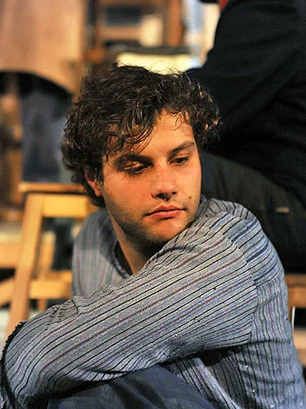 Read more about the article NUNO LEÃO