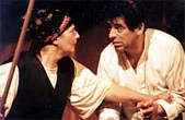Read more about the article UM LUGAR ENTRE PORCOS de Athol Fugard