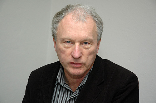 Read more about the article VALÈRE NOVARINA