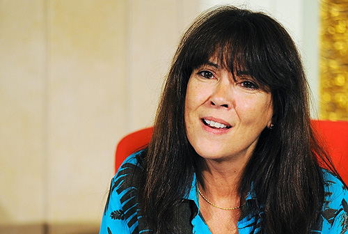 Read more about the article PAULA MORA