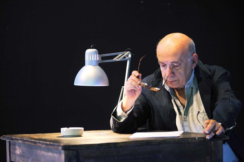 Read more about the article MORRO COMO PAÍS de Dimítris Dimitriádis