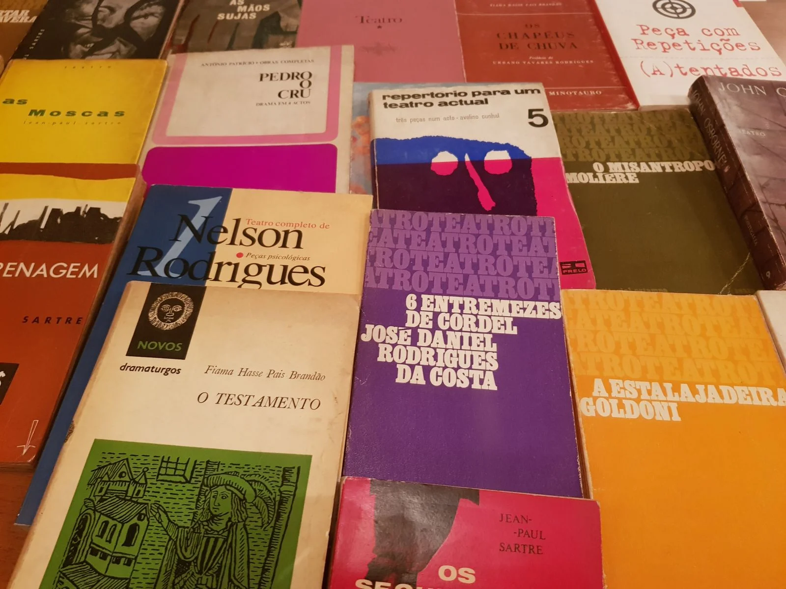 Read more about the article SNOB NA POLITÉCNICA – Feira do Livro