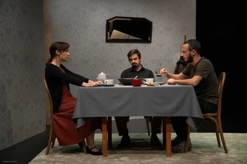 Orfãos - Teatro da Rainha